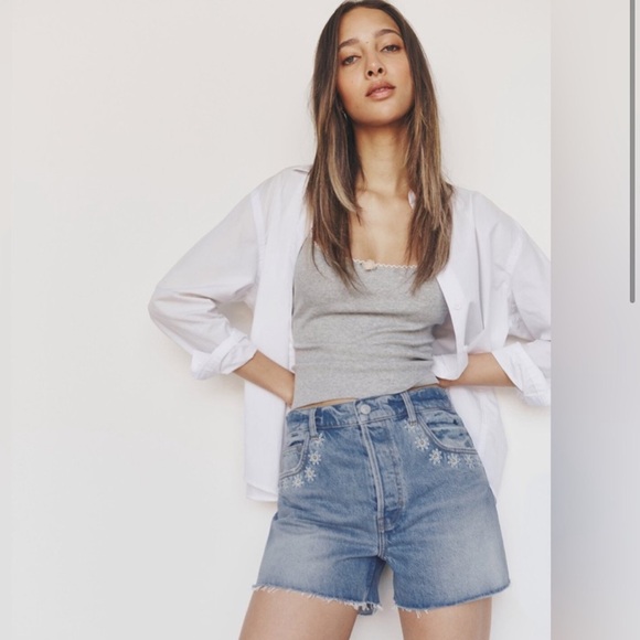 NWT REFORMATION Charlie High Rise Jean Short Daisy Embroidered Dillon Sz 27 - Picture 3 of 5